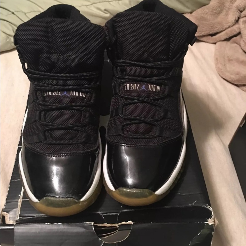Jordan space jam 11s 5Youth